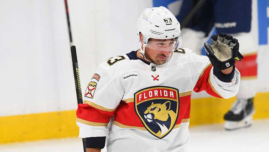 Brad Marchand est revenu au TD Garden avec les Panthers de la Floride